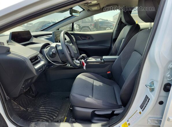 JTDACAAU0T3080194 2026 TOYOTA PRIUS White Vista interior delantera