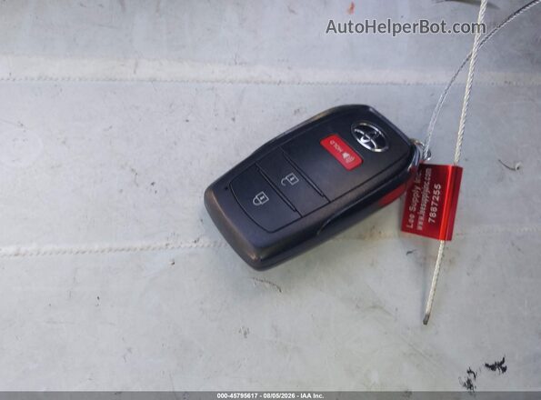 JTDACAAU2R3015033 2024 TOYOTA PRIUS White წინა პანელის ხედი