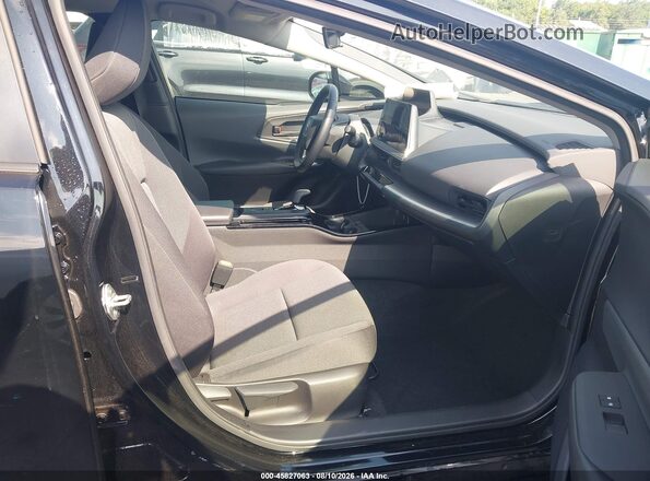 JTDACAAU3P3005768 2023 TOYOTA PRIUS Black Front interior view