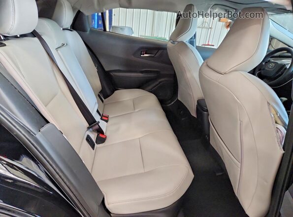 JTDACAAU4T3069652 2026 TOYOTA PRIUS Black Widok tylnych siedzeń