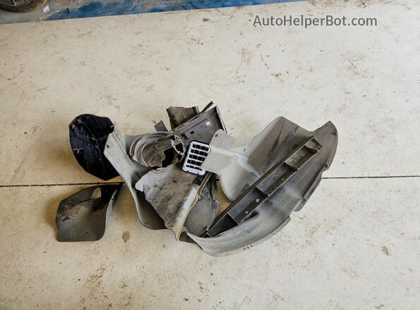 JTDACAAU5S3055015 2025 TOYOTA PRIUS Blue Widok komory silnika