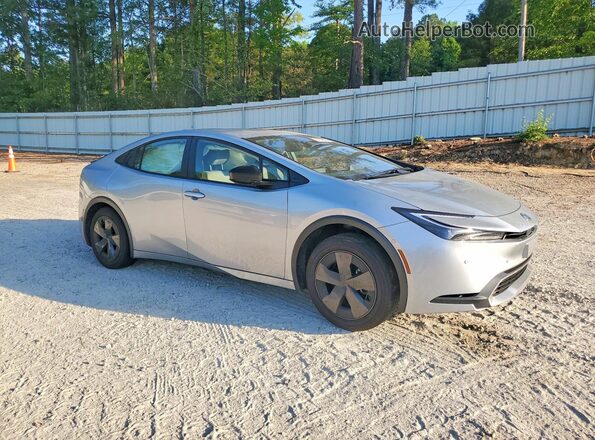 JTDACAAU6R3045524 2024 TOYOTA PRIUS Silver Front right