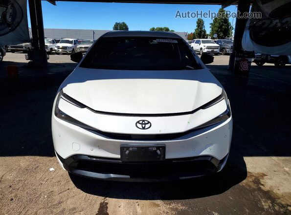 JTDACAAU6S3053709 2025 TOYOTA PRIUS Белый Вид спереди