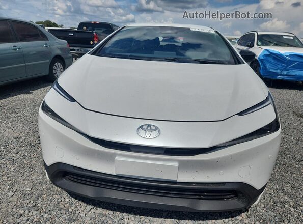 JTDACAAU8T3070075 2026 TOYOTA PRIUS White Przód prawy