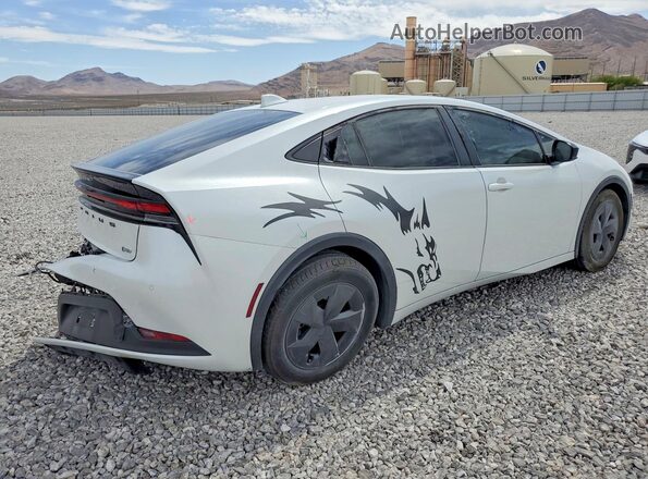 JTDACAAU9P3013440 2023 TOYOTA PRIUS Белый Задняя правая четверть