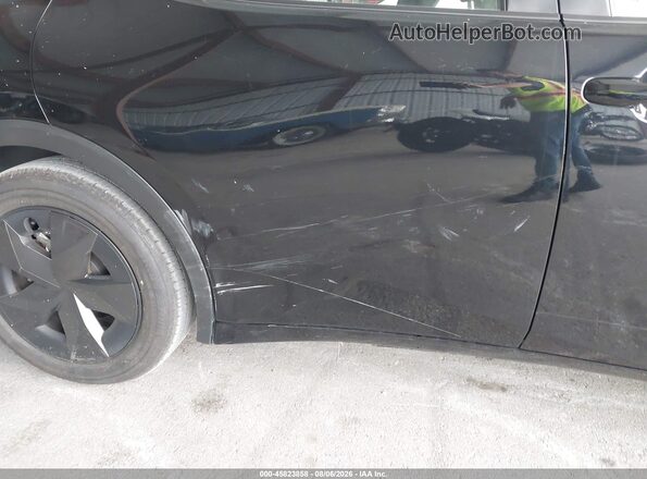 JTDACAAUXS3052398 2025 TOYOTA PRIUS Черный 