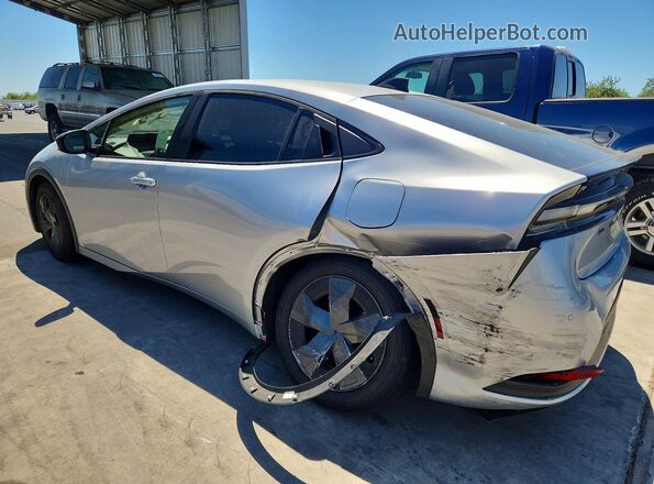JTDACACU0T3062551 2026 TOYOTA PRIUS Silver Trasero izquierdo