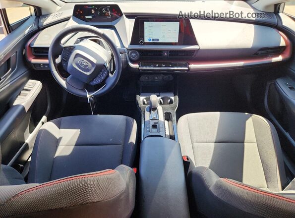 JTDACACU0T3062551 2026 TOYOTA PRIUS Silver Vista del salpicadero