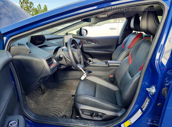 JTDACACU2R3013361 2024 TOYOTA PRIUS Blue წინა სალონის ხედი