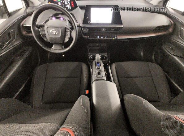 JTDACACU3S3049646 2025 TOYOTA PRIUS White Widok deski rozdzielczej