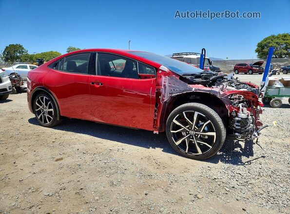 JTDACACU4T3055554 2026 TOYOTA PRIUS Red Delantero derecho
