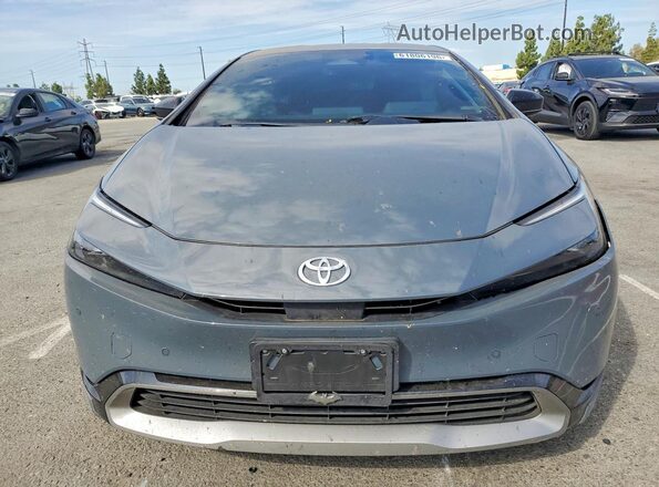 JTDACACU6P3001078 2023 TOYOTA PRIUS Gray Vista frontal