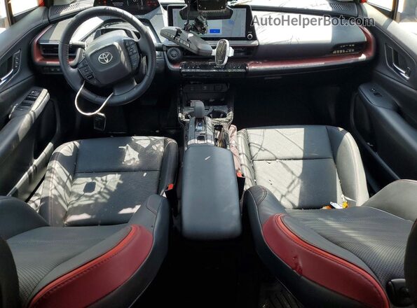 JTDACACU6R3027151 2024 TOYOTA PRIUS Red Vista del salpicadero