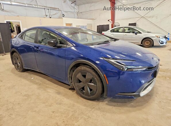 JTDACACU7R3025957 2024 TOYOTA PRIUS Blue Delantero derecho