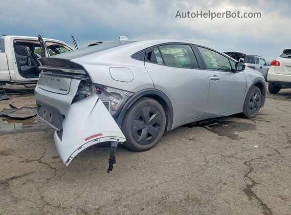 JTDACACU7R3038269 2024 TOYOTA PRIUS Silver Rear right