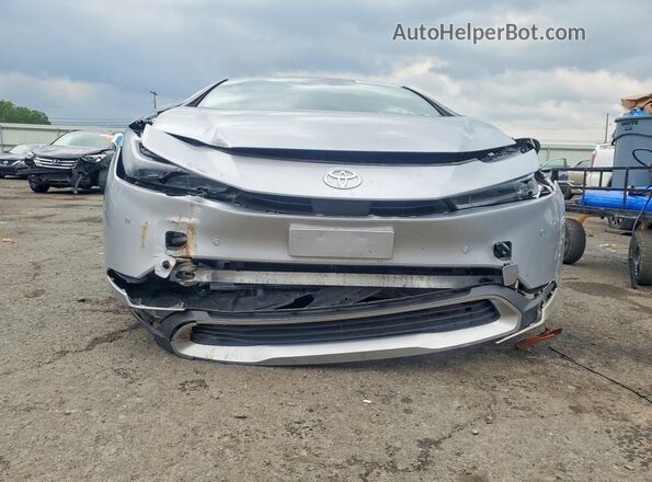 JTDACACU7R3038269 2024 TOYOTA PRIUS Silver Front view