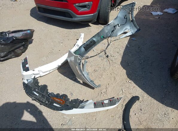 JTDACACU8P3005813 2023 TOYOTA PRIUS PRIME White Vista del cuadro de instrumentos