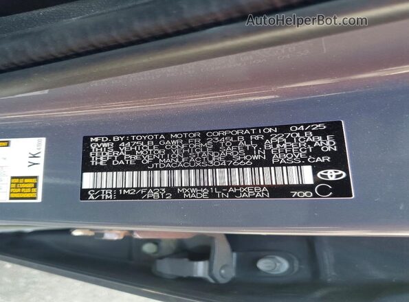 JTDACACUXS3047666 2025 TOYOTA PRIUS Gray VIN կոդի պիտակի տեսք
