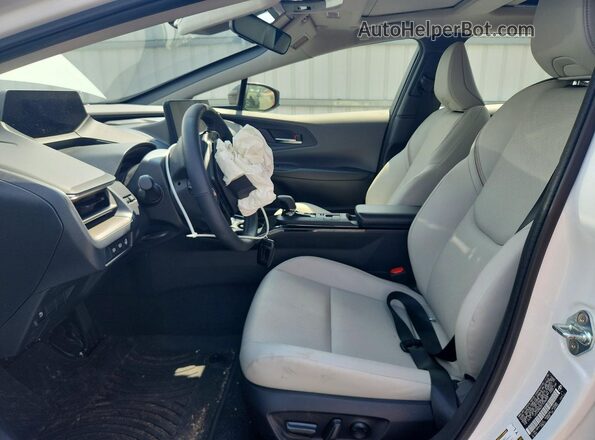 JTDADABU5T3035229 2026 TOYOTA PRIUS White Front interior view