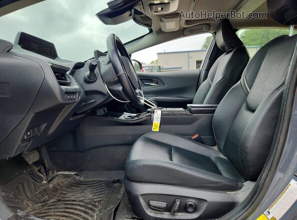 JTDADABU6R3015788 2024 TOYOTA PRIUS Gray Widok wnętrza z przodu