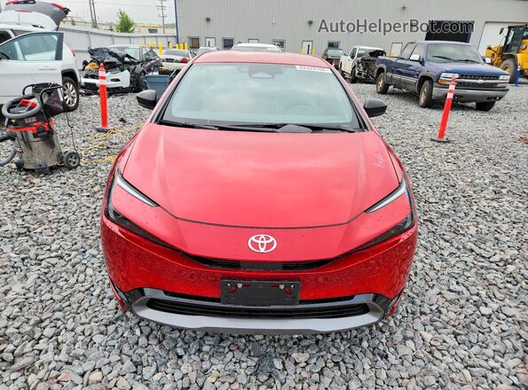 JTDADABUXR3020735 2024 TOYOTA PRIUS Red Front view