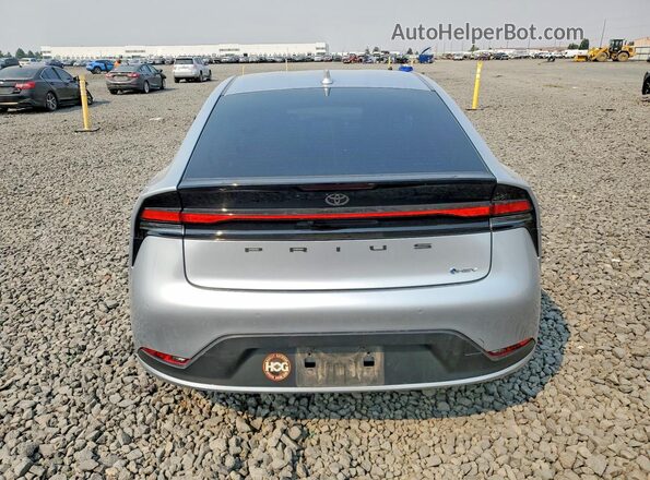 JTDADABUXS3026752 2025 TOYOTA PRIUS Silver Rear view