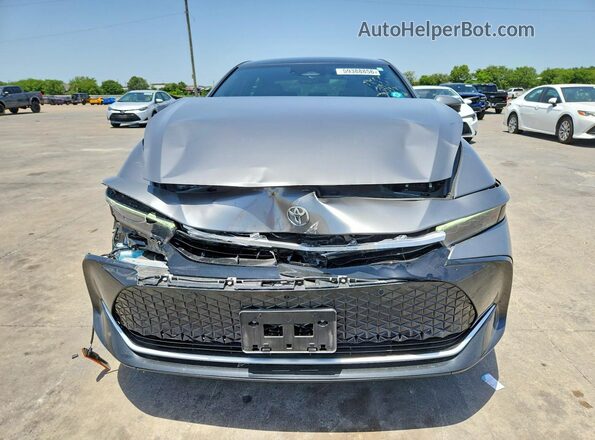 JTDAFAAF7R3008426 2024 TOYOTA CROWN Silver Widok z przodu