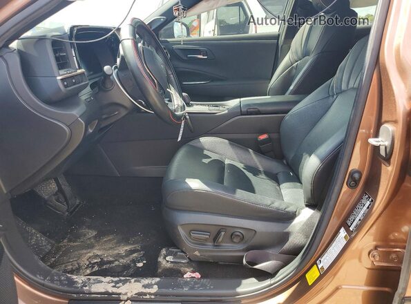 JTDAFAAF8P3002759 2023 TOYOTA CROWN Brown Vista interior delantera