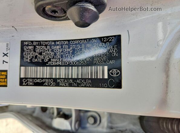 JTDB4MEE0P3006253 2023 TOYOTA COROLLA White Vista de la etiqueta del VIN