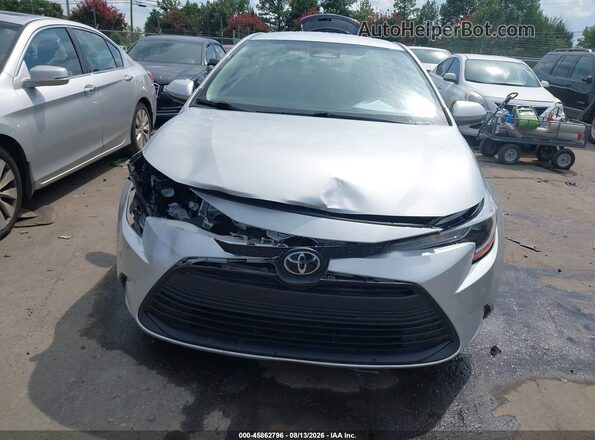 JTDB4MEE0PJ005812 2023 TOYOTA COROLLA Silver ხელსაწყოთა პანელის ხედი