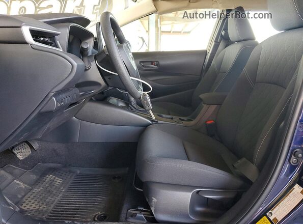 JTDB4MEE2T3039605 2026 TOYOTA COROLLA Синий Вид салона спереди