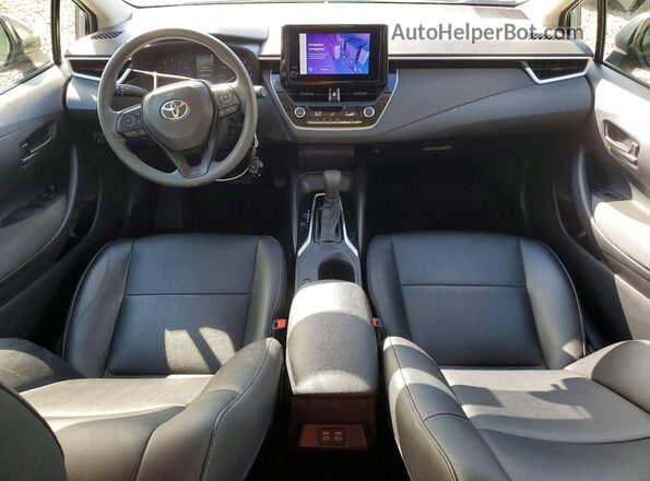 JTDB4MEE5R3023794 2024 TOYOTA COROLLA Серый Вид панели приборов