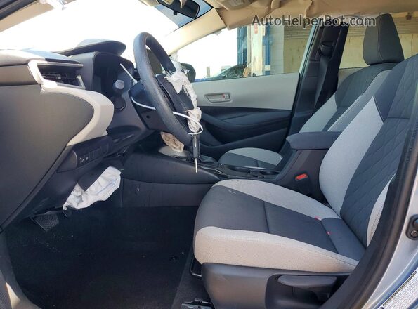 JTDB4MEEXT3045930 2026 TOYOTA COROLLA Blue Front interior view
