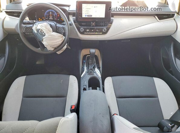 JTDB4MEEXT3045930 2026 TOYOTA COROLLA Blue Dashboard view
