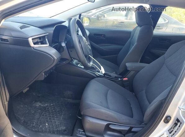 JTDBAMDE5NJ036867 2022 TOYOTA COROLLA Серебряный Вид салона спереди