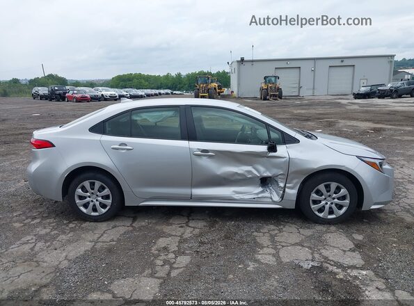 JTDBCMFE0R3041783 2024 TOYOTA COROLLA Silver Սալոնի հետևի տեսք