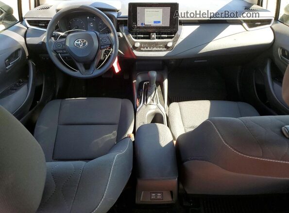 JTDBCMFE1SJ038487 2025 TOYOTA COROLLA White Widok deski rozdzielczej