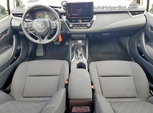 JTDBCMFE2P3016655 2023 TOYOTA COROLLA Silver Dashboard view