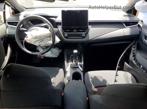 JTDBCMFE2T3126101 2026 TOYOTA COROLLA Red Առջևի վահանակի տեսք