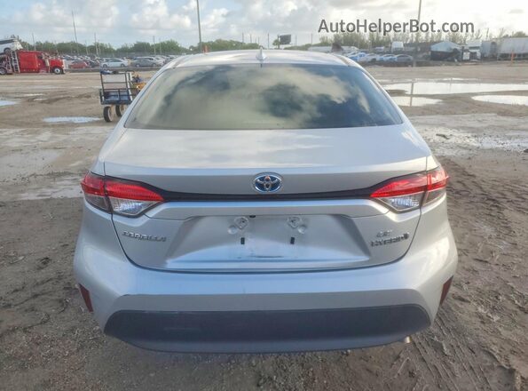JTDBCMFE4PJ010366 2023 TOYOTA COROLLA Silver Vista trasera
