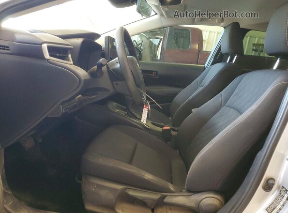 JTDBCMFE4SJ038323 2025 TOYOTA COROLLA Серебряный Вид салона спереди