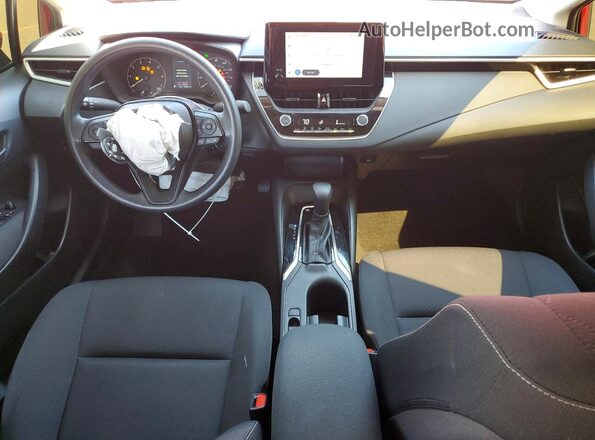 JTDBCMFE5S3091780 2025 TOYOTA COROLLA Red Widok deski rozdzielczej