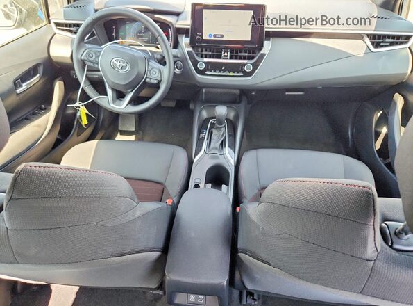 JTDBCMFE5T3133382 2026 TOYOTA COROLLA Серый Вид панели приборов