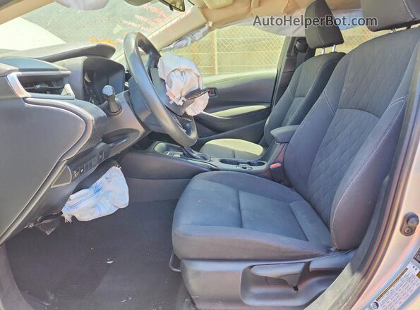 JTDBCMFE6P3008011 2023 TOYOTA COROLLA Silver Front interior view