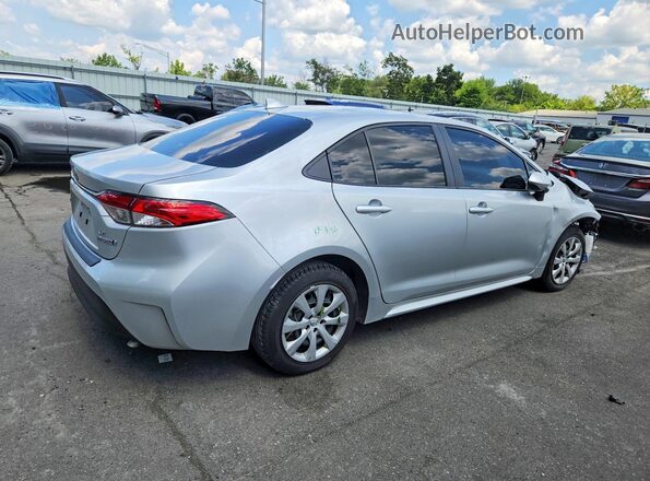 JTDBCMFE6R3051976 2024 TOYOTA COROLLA Серебряный Задняя правая четверть