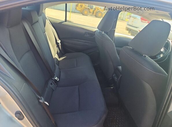 JTDBCMFE6RJ030623 2024 TOYOTA COROLLA Silver Vista de los asientos traseros