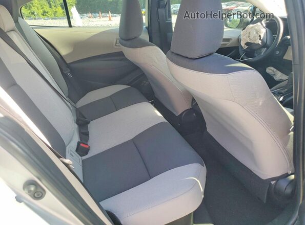 JTDBCMFE7R3046060 2024 TOYOTA COROLLA Silver უკანა სავარძლების ხედი