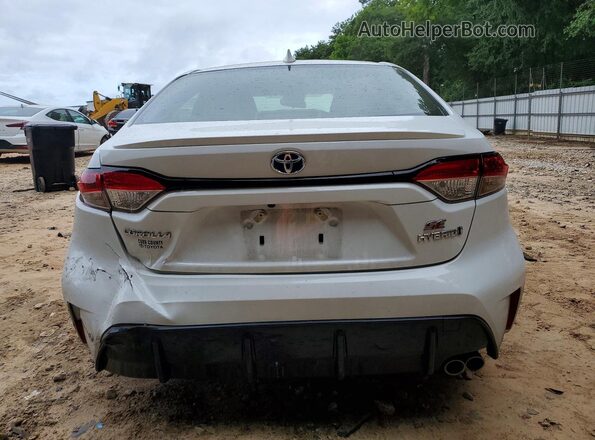 JTDBCMFE7R3065398 2024 TOYOTA COROLLA White Rear view
