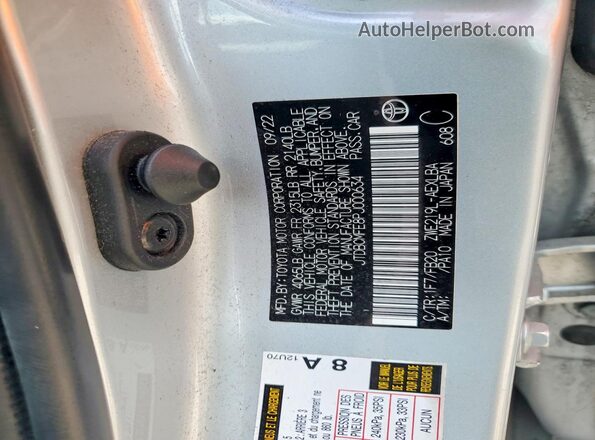 JTDBCMFE8PJ000634 2023 TOYOTA COROLLA Silver Vista del compartimento del motor
