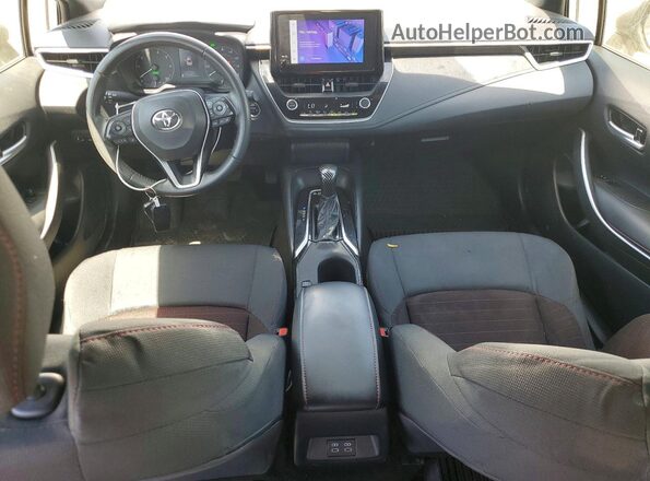JTDBCMFE8R3058282 2024 TOYOTA COROLLA Серебряный Вид панели приборов